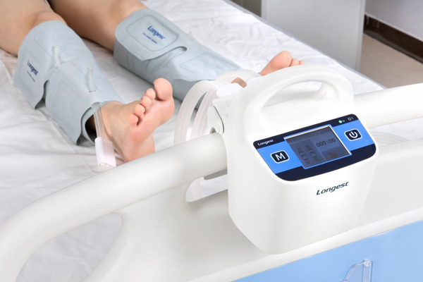 Pompes TVP en soins intensifs : réduire les risques de thrombose veineuse profonde et améliorer les soins aux patients